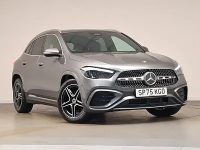 Used Mercedes GLA200 Executive 150 HP (110 kW) 2025 Grey SUV