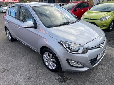 Used Hyundai i20 Active 2013 Silver Hatchback