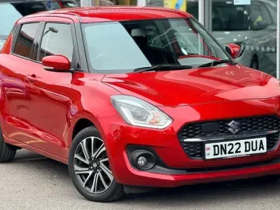 Used Suzuki Swift SZ5 83 HP (61 kW) 2022 Red Hatchback