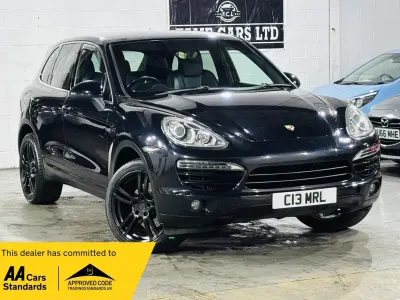Used Porsche Cayenne 245 HP (180 kW) 2011 Black SUV