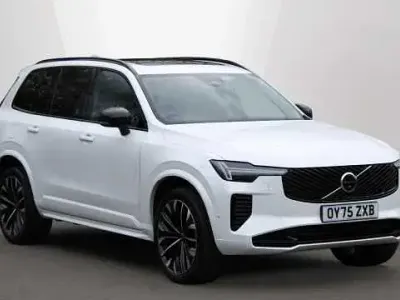 Begagnad Volvo XC90 Plus 250 HK (183 kW) 2026 SUV