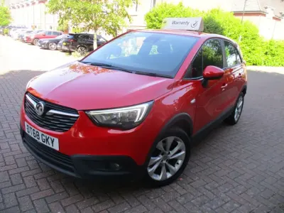 Used Vauxhall Crossland X 81 HP (59 kW) 2018 Red SUV