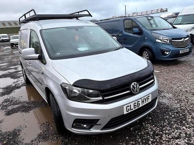 Used VW Caddy Maxi Highline 102 HP (75 kW) 2016 Silver MPV