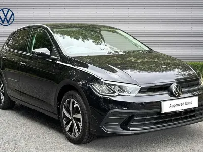 Used VW Polo Match 95 HP (69 kW) 2025 Deep black pearlescent Hatchback