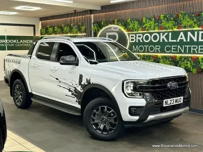 Gebraucht Ford Ranger Wildtrack 240 PS (176 kW) 2023 Weiß Pickup
