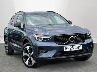 Used Volvo XC40 Plus 197 HP (144 kW) 2025 Blue SUV