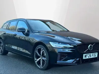 Used Volvo V60 Ultra 455 HP (334 kW) 2025 Black Estate