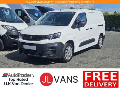 Used Peugeot Partner Premium 131 HP (96 kW) 2022 White MPV