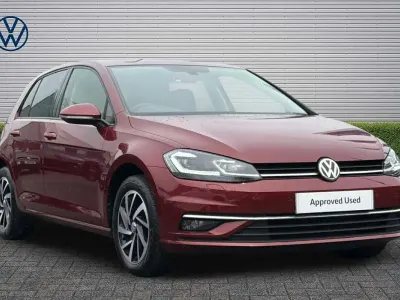Used VW Golf VII Edition 150 HP (110 kW) 2020 Red Hatchback