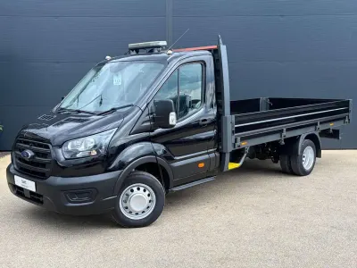 Usado Ford Transit 130 HP (95 kW) 2022 Preto Cabrios