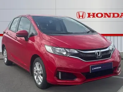 Second-hand Honda Jazz SE 102 CP (75 kW) 2018 Roșu Hatchback
