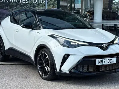 Used Toyota C-HR Sport 122 HP (89 kW) 2022 White SUV