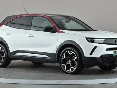 Used Vauxhall Mokka 100 kW (136 HP) 2023 White SUV