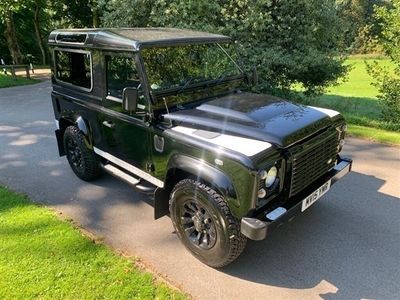 used Land Rover Defender 90 2.2L TD XS STATION WAGON 3d 122 BHP