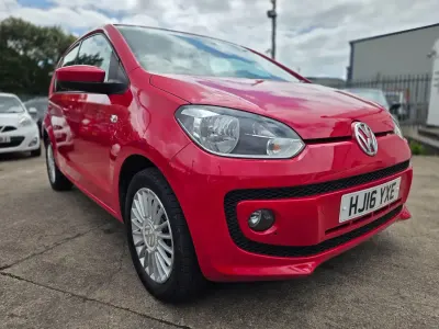 Begagnad VW up! high up! 2016 Röd Halvkombi