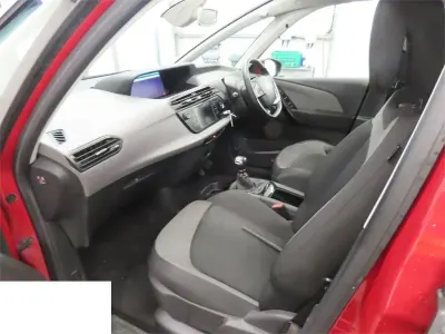 Used Citroën C4 SpaceTourer Touch 130 HP (95 kW) 2020 Red MPV