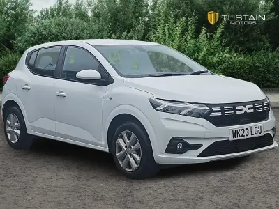 Used Dacia Sandero Expression 100 HP (73 kW) 2023 White Hatchback