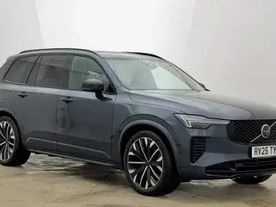 Usado Volvo XC90 Plus 247 CV (181 kW) 2025 SUV