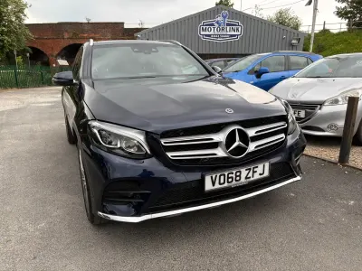Begagnad Mercedes GLC250 AMG Line Premium 211 HK (155 kW) 2018 Blå Kombi