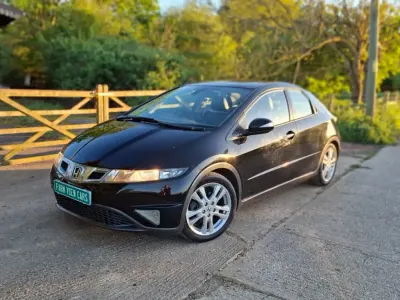 Begagnad Honda Civic EX 2009 Svart Halvkombi
