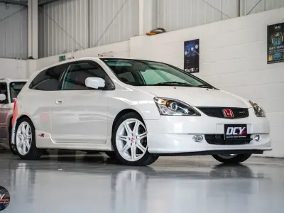 Used Honda Civic Type R 212 HP (155 kW) 2004 White Hatchback
