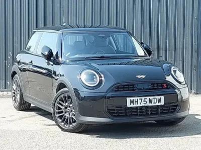 Used Mini Cooper Classic 150 kW (204 HP) 2026 Black Hatchback