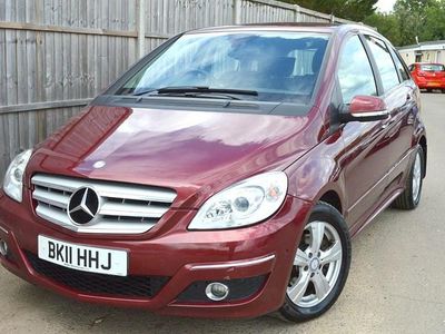 Mercedes B180