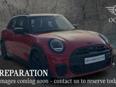 Used Mini Cooper Hatch 113 kW (154 HP) 2025 Red Hatchback