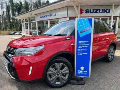 Usado Suzuki Vitara 2025 Vermelho SUV