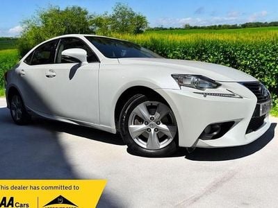 Lexus IS300h