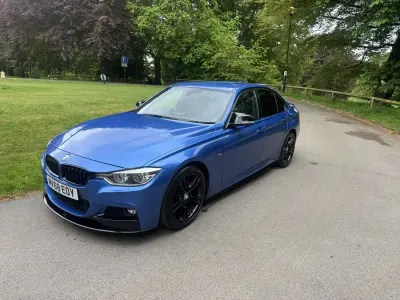 Usado BMW 320 M Sport 180 CV (132 kW) 2018 Azul Berlina