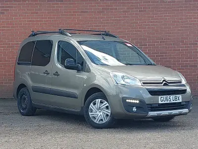 Używany Citroën Berlingo XTR 100 KM (73 kW) 2015 Brązowy Minivan