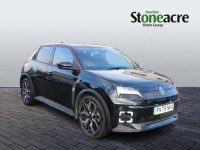 Black New 2025 Renault 5 E-Tech Komfort Hatchback | £23,891 (Fair price)