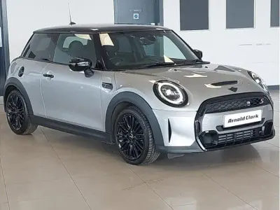 Used Mini Cooper S Exclusive 176 HP (129 kW) 2023 Silver Hatchback