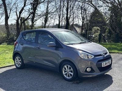 Used Hyundai i10 Premium 66 HP (48 kW) 2014 Grey Hatchback