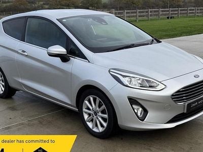 Used Ford Fiesta Titanium 101 HP (74 kW) 2018 Silver Hatchback