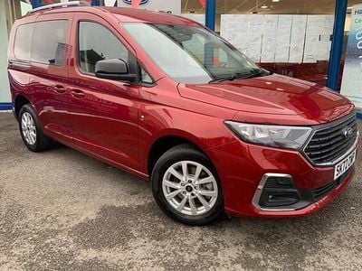 Red Used 2022 Ford Tourneo Connect Titanium MPV | £22,995 (Expensive)
