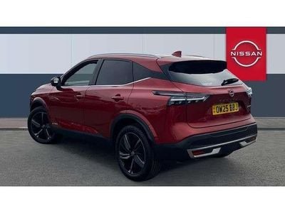 Used Nissan Qashqai Tekna 190 HP (139 kW) 2025 Red SUV