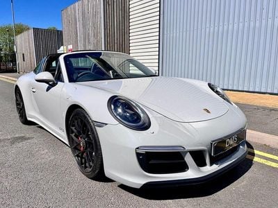 Begagnad Porsche 911 2018 Grå Cab