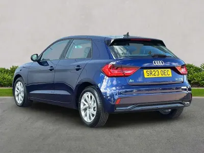 Usado Audi A1 Sport 110 CV (80 kW) 2023 Azul SUV