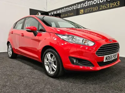 Used Ford Fiesta Zetec 2015 Red Hatchback