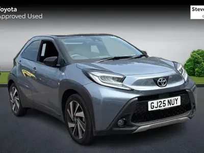Used Toyota Aygo X 72 HP (52 kW) 2025 Grey SUV