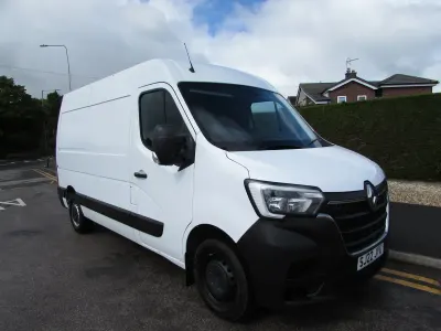 Used Renault Master Business 2022 White MPV