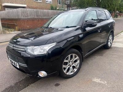 Mitsubishi Outlander P-HEV
