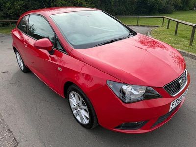Begagnad Seat Ibiza 2015 Röd Halvkombi