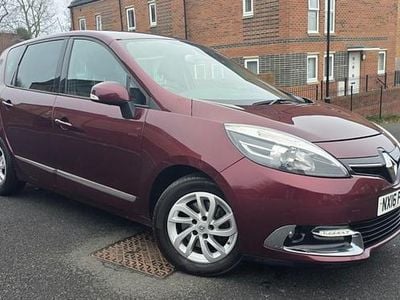 Red Used 2016 Renault Scénic III Dynamique MPV | £2,899 (Good price)