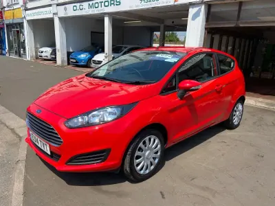 Used Ford Fiesta Style 2014 Red Hatchback