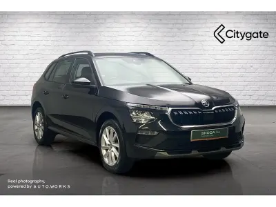 Used Skoda Kamiq SE 70 HP (51 kW) 2025 Black magic pearl effect SUV