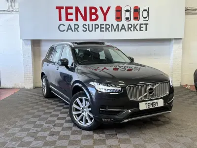 Usado Volvo XC90 Inscription 225 CV (165 kW) 2016 Gris SUV