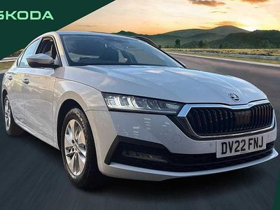 White Used 2022 Skoda Octavia SE Technology Hatchback | £16,495 (Fair price)